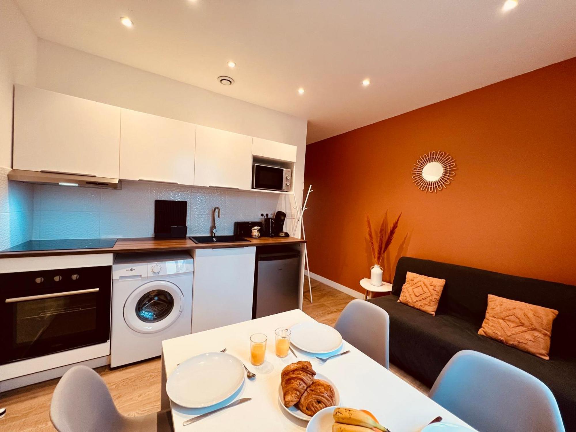 Le Terra Rossa - Homy Apartment *